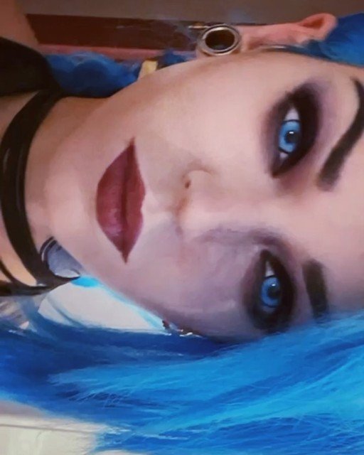 I'm gonna do another shoot as Jinx from Arcane! I...