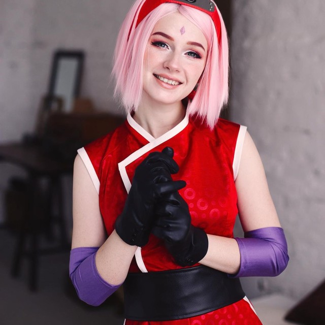 My old Sakura cosplay 🌸I found this fabric which suits...
