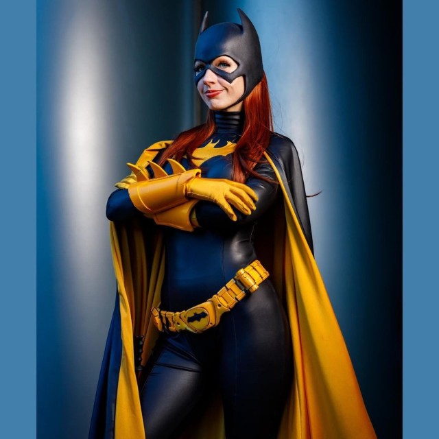 Batgirl by @realamandalynne At WonderCon 2024Shot with Canon R &...