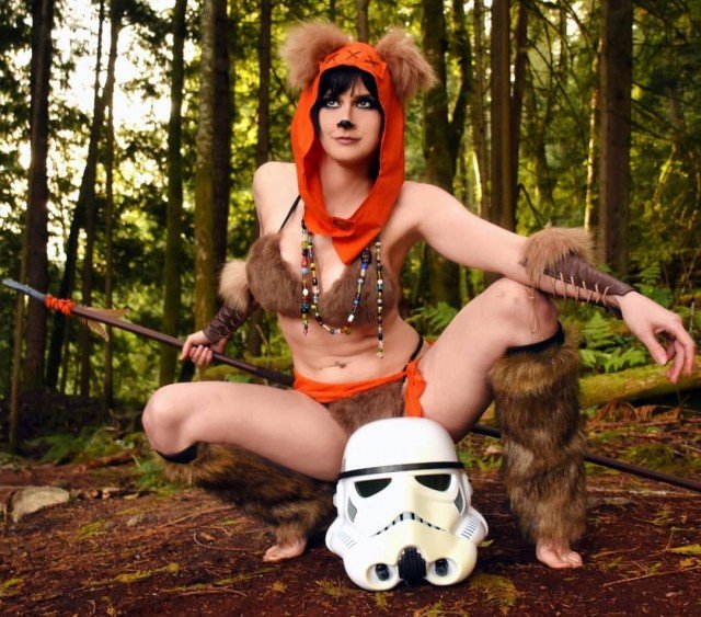 Yub to the nub! Happy belated Star Wars Day everyone!🧡🐻🧡Photo...